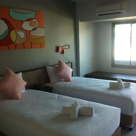 Chalong Sea Breeze Otel Dış mekan fotoğraf